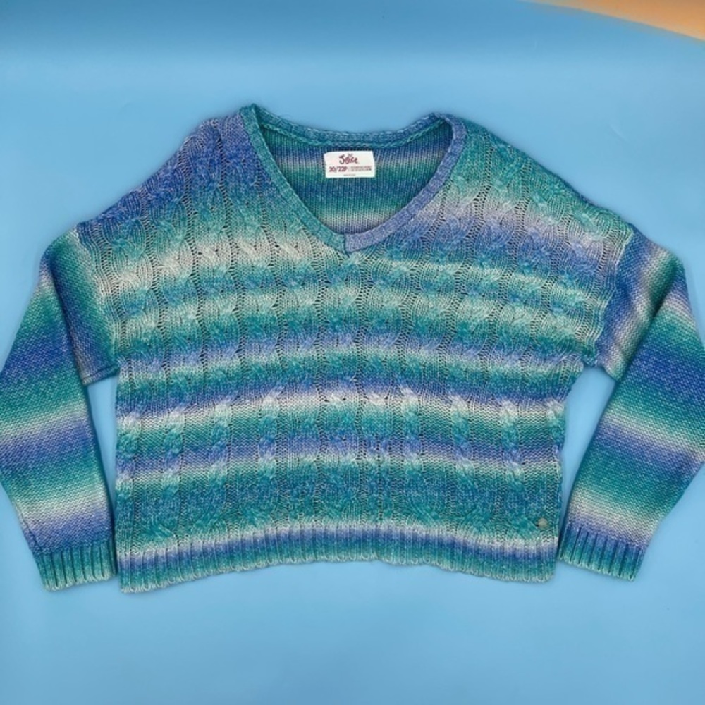 Early 2000’s Y2K Knitted V-neck JUSTICE Sweater